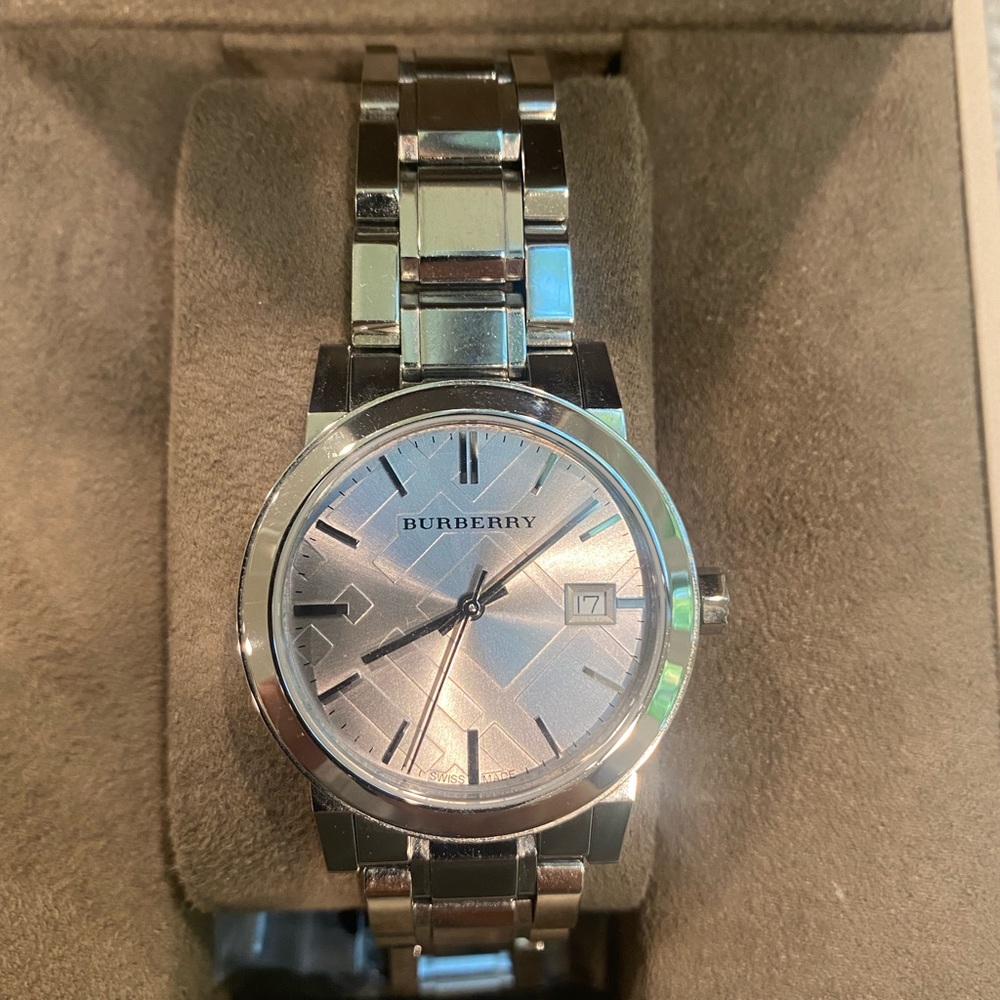 Authentic Women's Burberry "The City" Watch